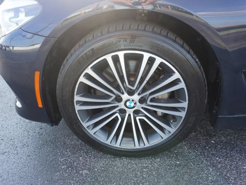 Used 2017 BMW 530i xDrive AWD/4WD image 30