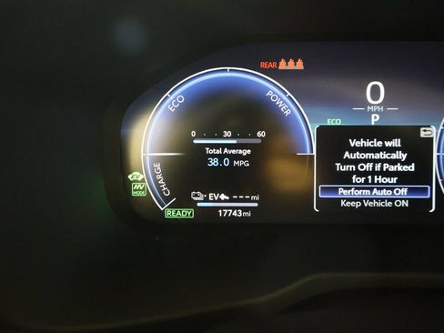 Used 2025 Toyota RAV4 XSE w/ Weather Package AWD/4WD image 17