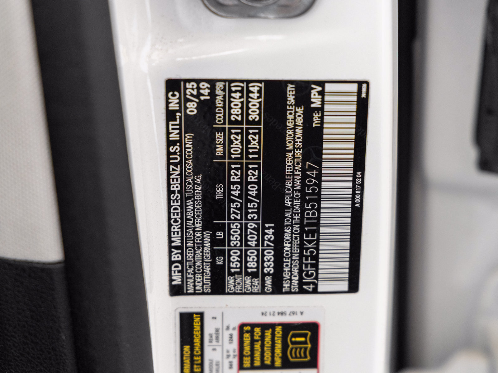 Certified 2026 Mercedes-Benz GLS 450 4MATIC image 34