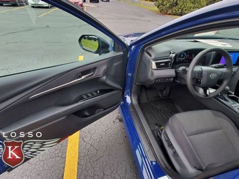 New 2026 Toyota Camry LE image 9