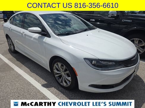 Used 2016 Chrysler 200 S FWD image 1