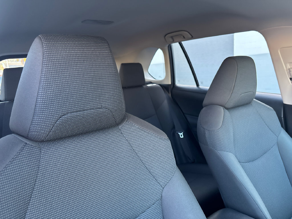 Certified 2025 Toyota RAV4 LE AWD/4WD image 16