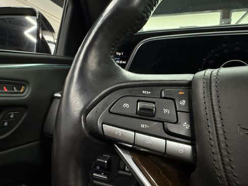 Used 2021 Cadillac Escalade Sport Platinum image 16