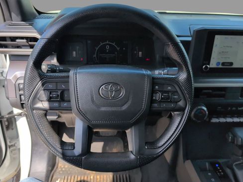 Used 2025 Toyota Tacoma SR5 RWD image 29