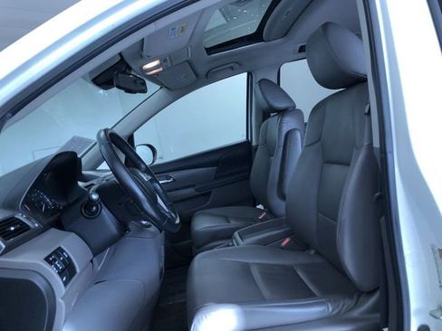 Used 2014 Honda Odyssey EX-L image 16
