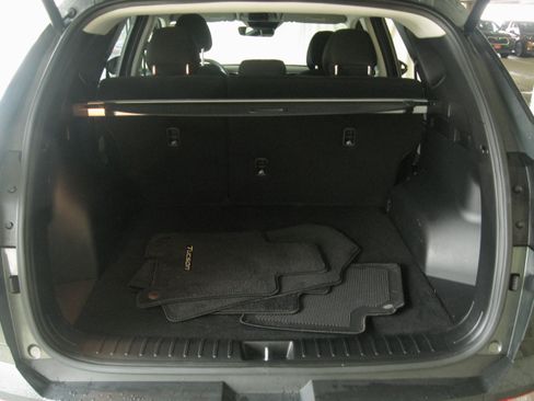 Used 2023 Hyundai Tucson SEL image 18