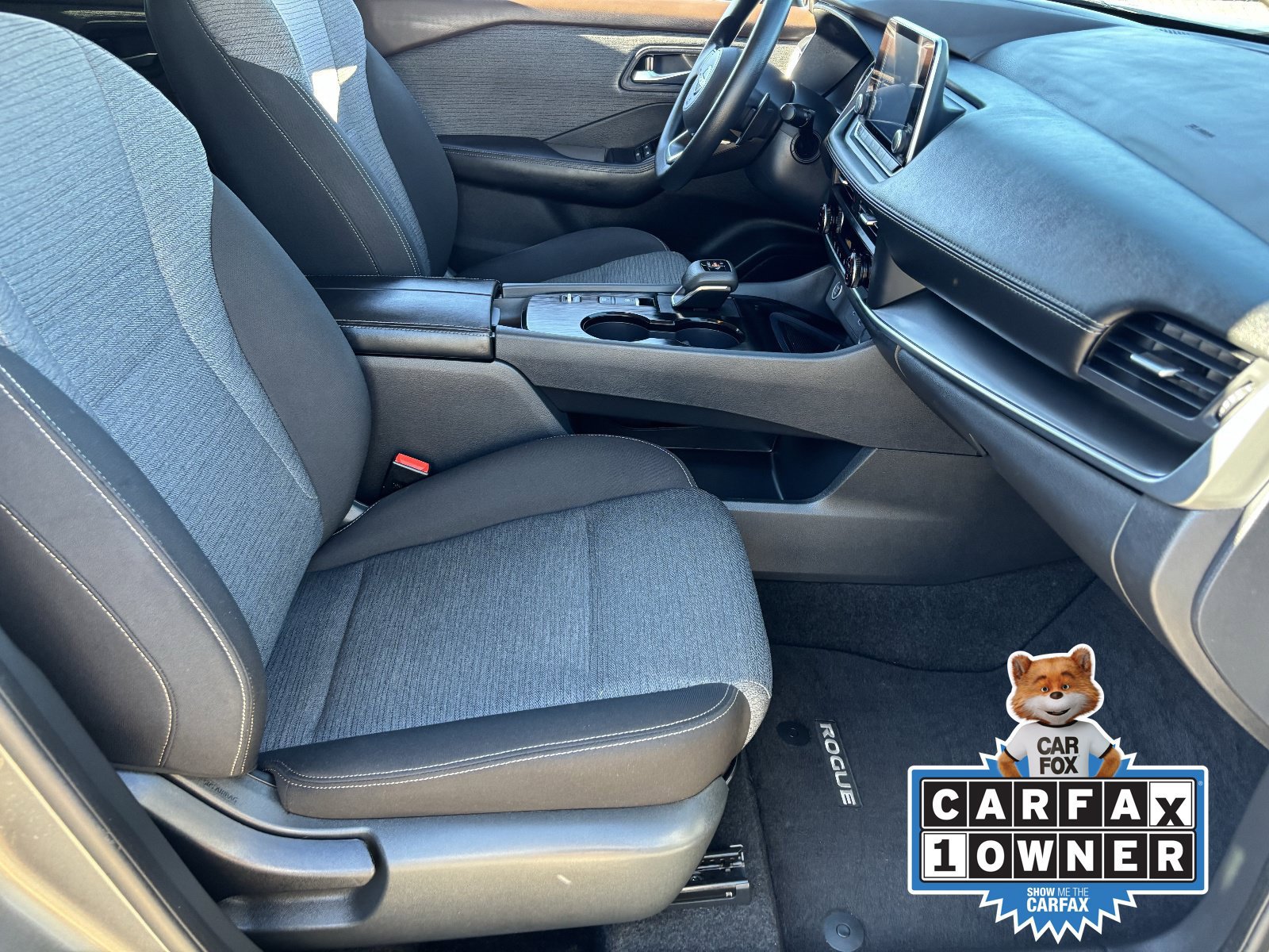 Certified 2023 Nissan Rogue SV FWD image 12