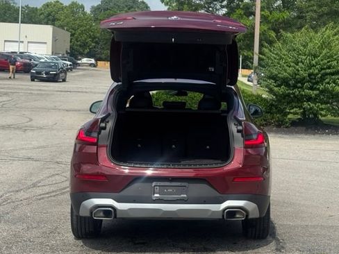 Certified 2025 BMW X4 xDrive30i AWD/4WD image 33