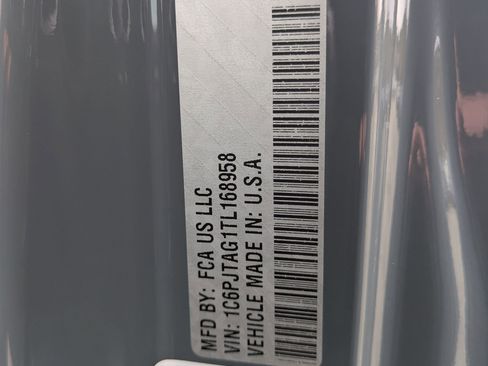 New 2026 Jeep Gladiator Sahara image 31