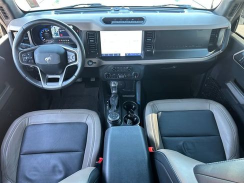 Used 2022 Ford Bronco Wildtrak AWD/4WD image 29