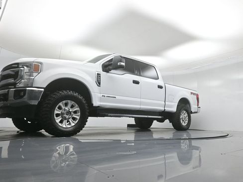 Used 2021 Ford F250 XLT w/ XLT Value Package AWD/4WD image 39