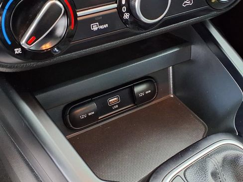 Used 2024 Kia Soul LX w/ Option Group 015 FWD image 10