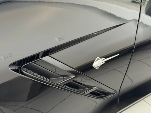 Used 2016 Chevrolet Corvette Stingray Coupe w/ 2LT Preferred Equipment Group RWD image 33