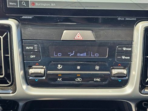 Used 2023 Kia Sorento SX AWD/4WD image 38