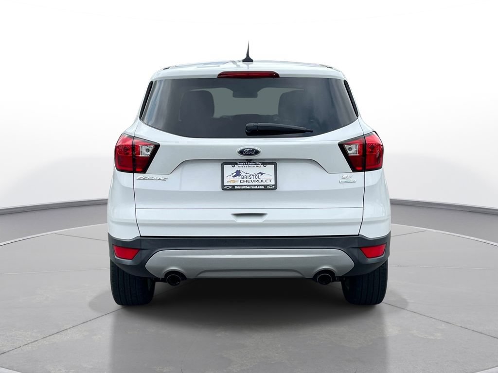 Used 2019 Ford Escape SE FWD image 5
