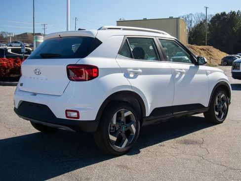 New 2026 Hyundai Venue SEL image 5