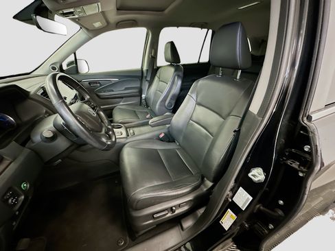 Used 2022 Honda Pilot Special Edition image 13