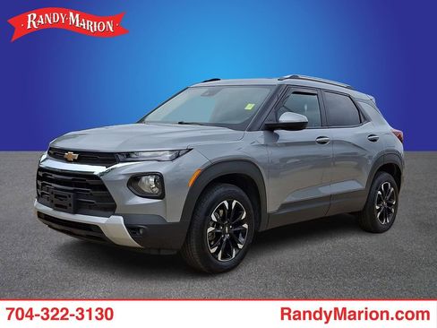 Used 2023 Chevrolet TrailBlazer LT w/ Convenience Package AWD/4WD image 1