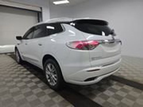 Used 2023 Buick Enclave Avenir w/ Avenir Technology Package AWD/4WD image 5