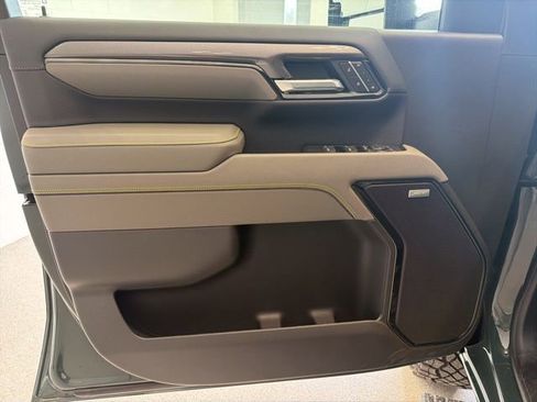 New 2026 Chevrolet Silverado 2500 ZR2 AWD/4WD image 16