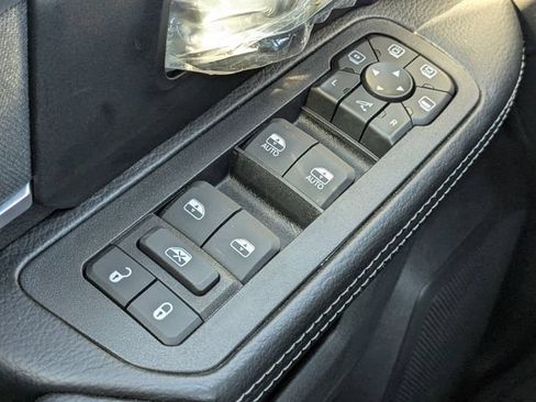 New 2026 RAM 2500 Big Horn AWD/4WD image 23
