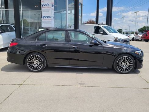 Used 2025 Mercedes-Benz C 300 4MATIC Sedan image 49