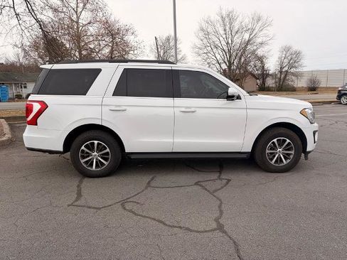 Certified 2020 Ford Expedition XLT w/ Equipment Group 201A image 8