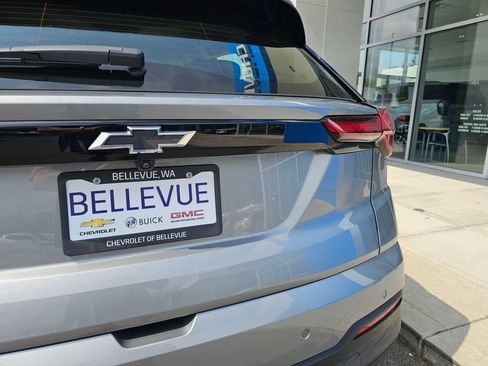 New 2027 Chevrolet Bolt LT w/ Comfort Package FWD image 17