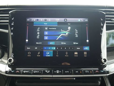 Used 2022 Jeep Wagoneer Series III w/ Rear Seat Video Group 1 AWD/4WD image 23