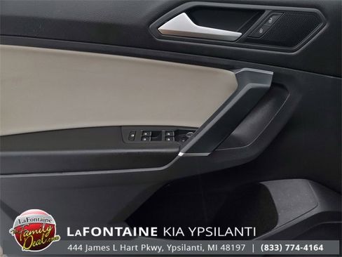 Used 2020 Volkswagen Tiguan SE R-Line image 12