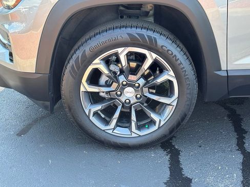 Used 2026 GMC Terrain Elevation w/ Elevation Premium Package AWD/4WD image 10