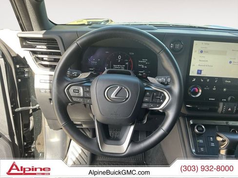 Used 2024 Lexus GX 550 Premium w/ Accessory Package (Z1) image 12