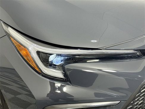 Used 2024 Toyota Corolla XSE image 3