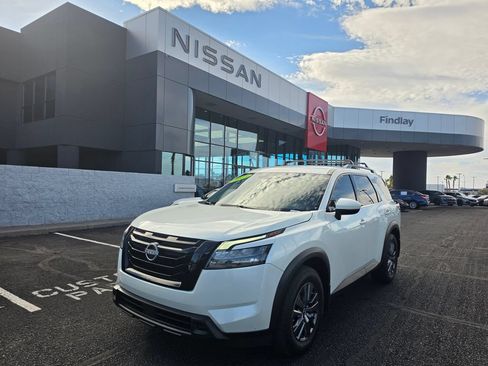 Used 2023 Nissan Pathfinder SV w/ Black Appearance Package FWD image 1