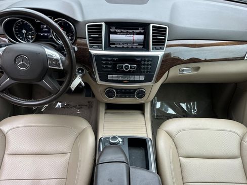 Used 2013 Mercedes-Benz ML 350 4MATIC image 16