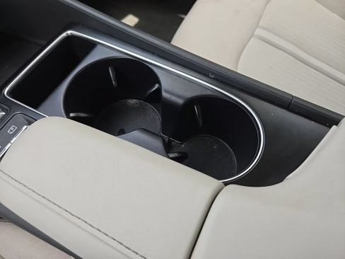 Used 2025 Hyundai Sonata SEL FWD image 23