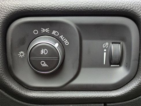 New 2026 RAM 1500 Express image 25