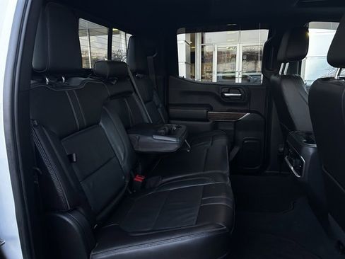 Used 2019 Chevrolet Silverado 1500 High Country image 27