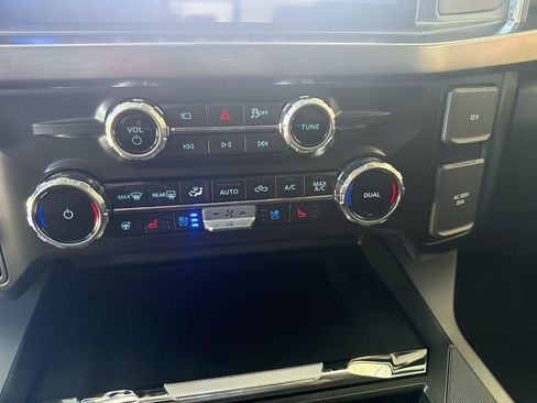 New 2026 Ford F250 Lariat w/ Lariat Ultimate Package AWD/4WD image 14