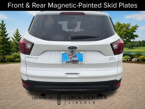 Used 2019 Ford Escape SEL FWD image 6