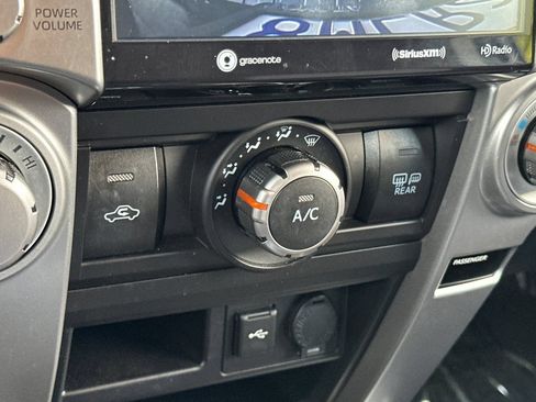 Certified 2020 Toyota 4Runner SR5 RWD image 24