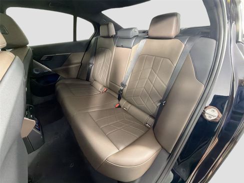 New 2026 BMW i5 AWD/4WD image 24