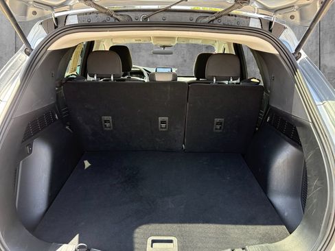 Certified 2021 Ford Escape SE w/ SE Sport Appearance Package FWD image 23