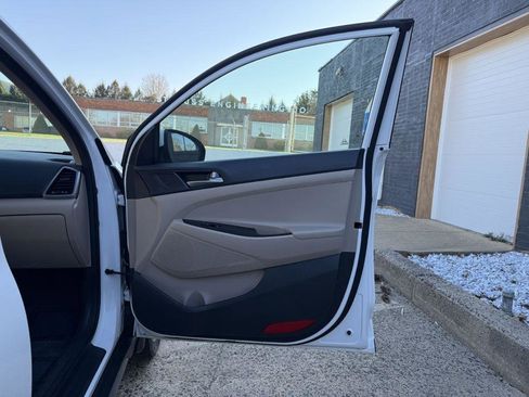 Used 2017 Hyundai Tucson Value image 16