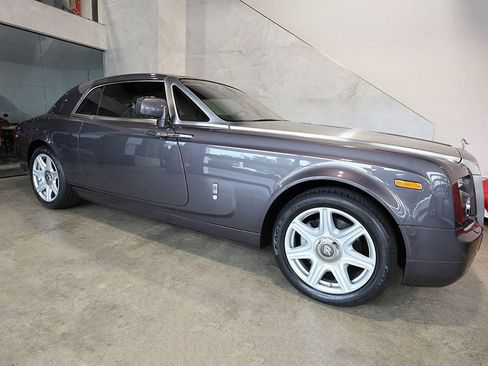 Used 2010 Rolls-Royce Phantom Coupe RWD image 1