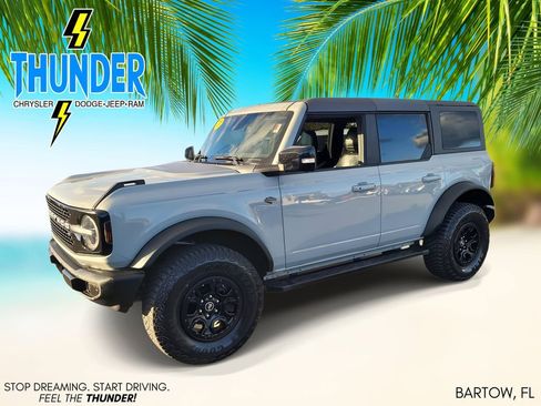 Used 2021 Ford Bronco Wildtrak image 2