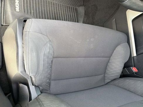 Used 2022 Toyota Tundra SR5 w/ Convenience Package RWD image 9