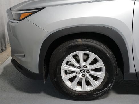 Certified 2026 Toyota Grand Highlander FWD image 5