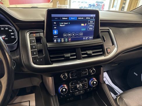 Used 2021 GMC Yukon SLT w/ SLT Luxury Plus Package AWD/4WD image 48