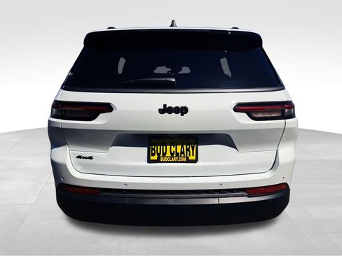 New 2026 Jeep Grand Cherokee L 4WD image 4